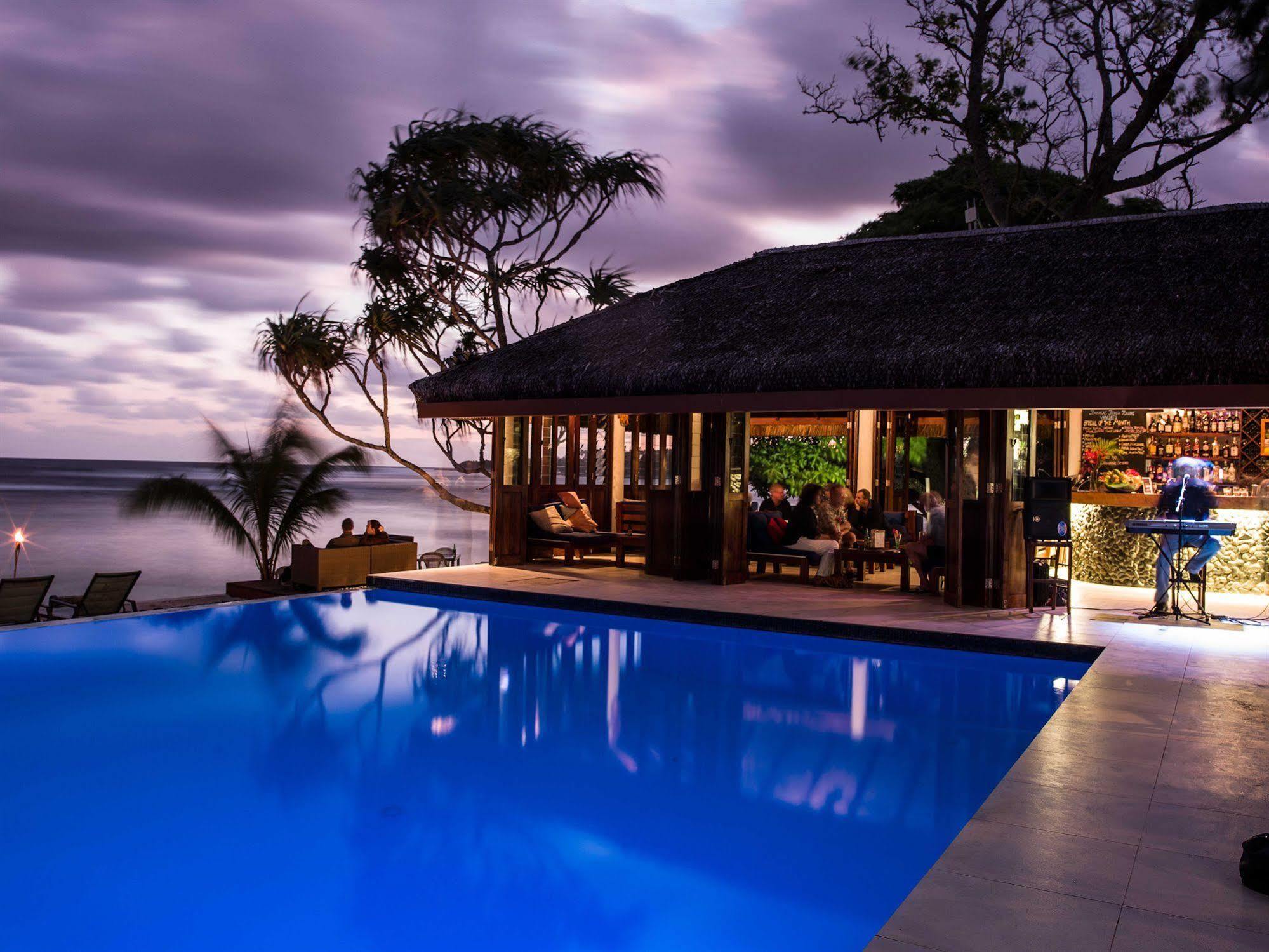 Breakas Beach Resort (Adults Only) Port Vila Luaran gambar