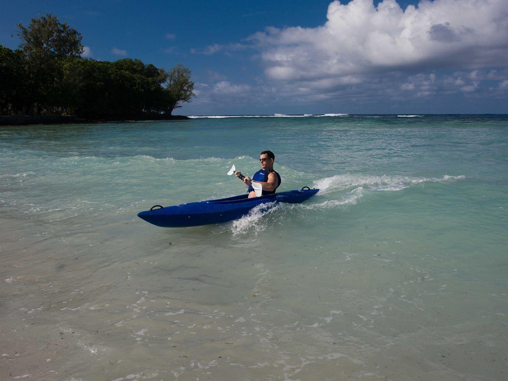 Breakas Beach Resort (Adults Only) Port Vila Luaran gambar