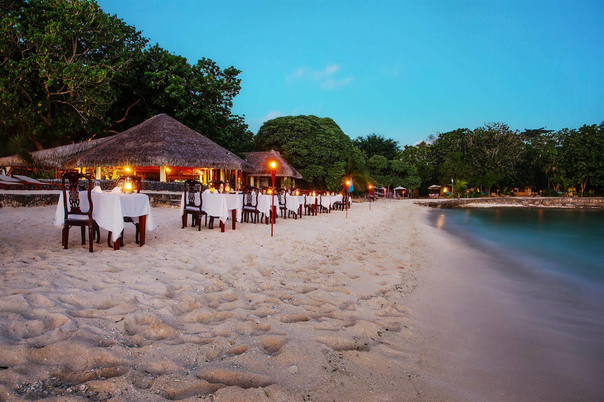 Breakas Beach Resort (Adults Only) Port Vila Luaran gambar