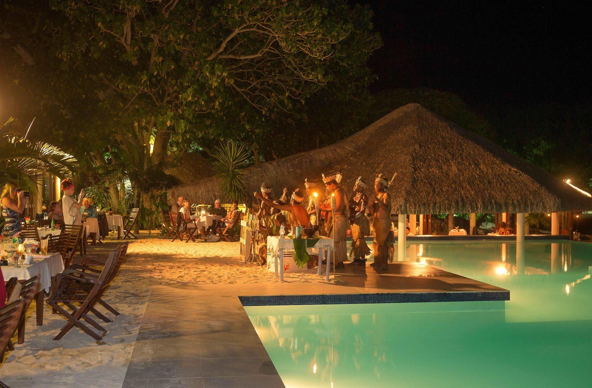 Breakas Beach Resort (Adults Only) Port Vila Luaran gambar